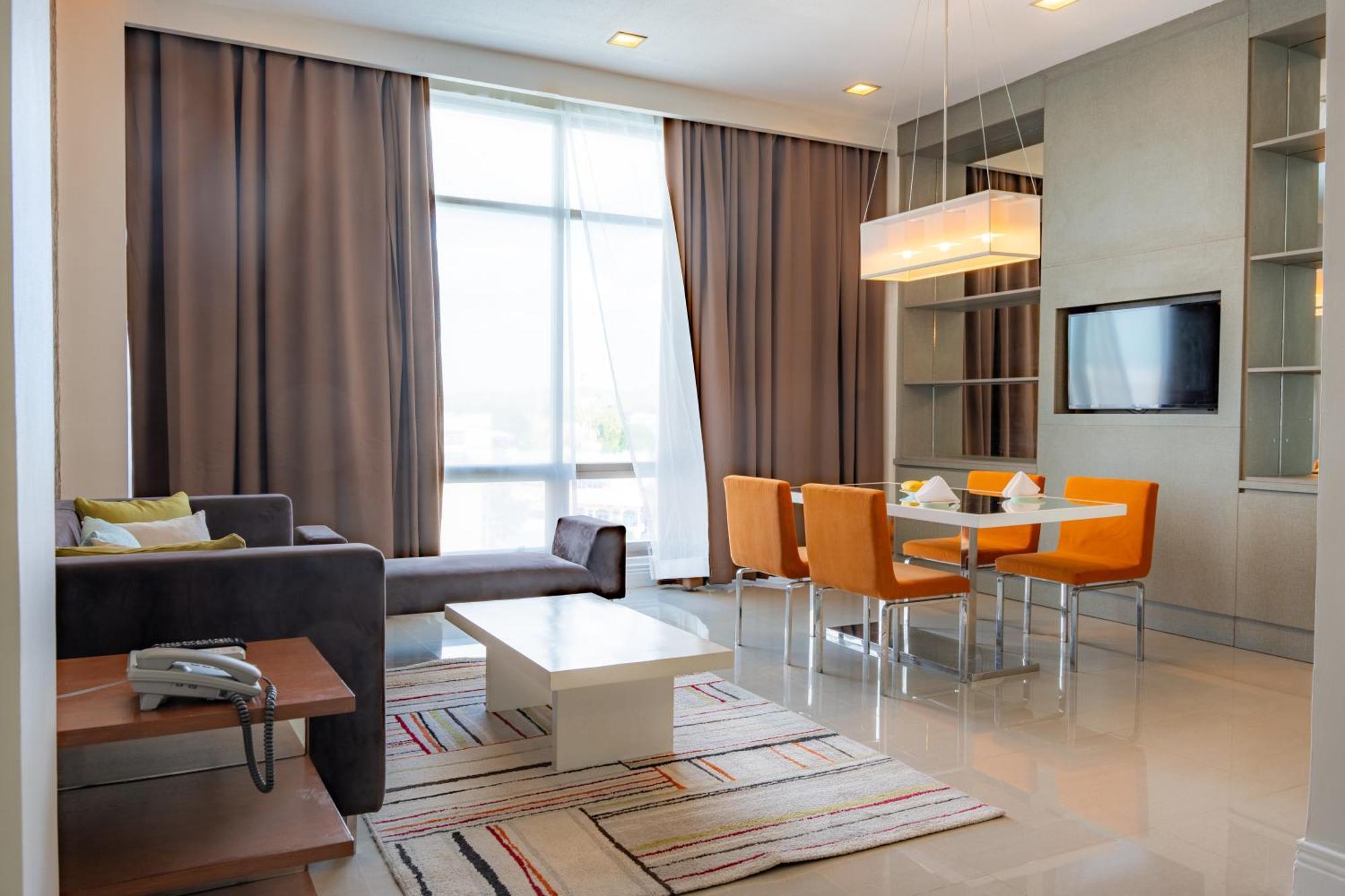 Metrocentre Hotel Tagbilaran Eksteriør billede