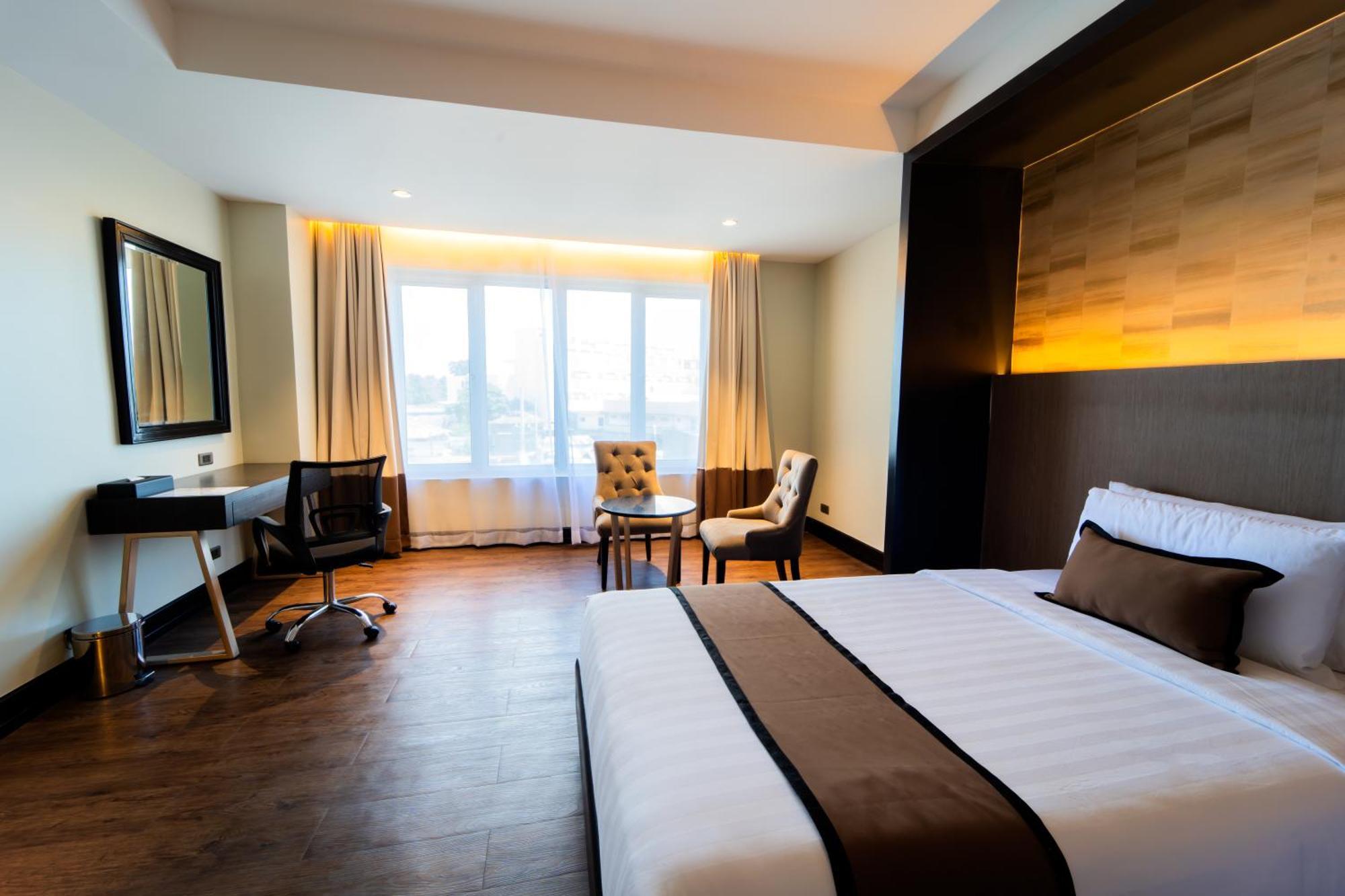 Metrocentre Hotel Tagbilaran Eksteriør billede