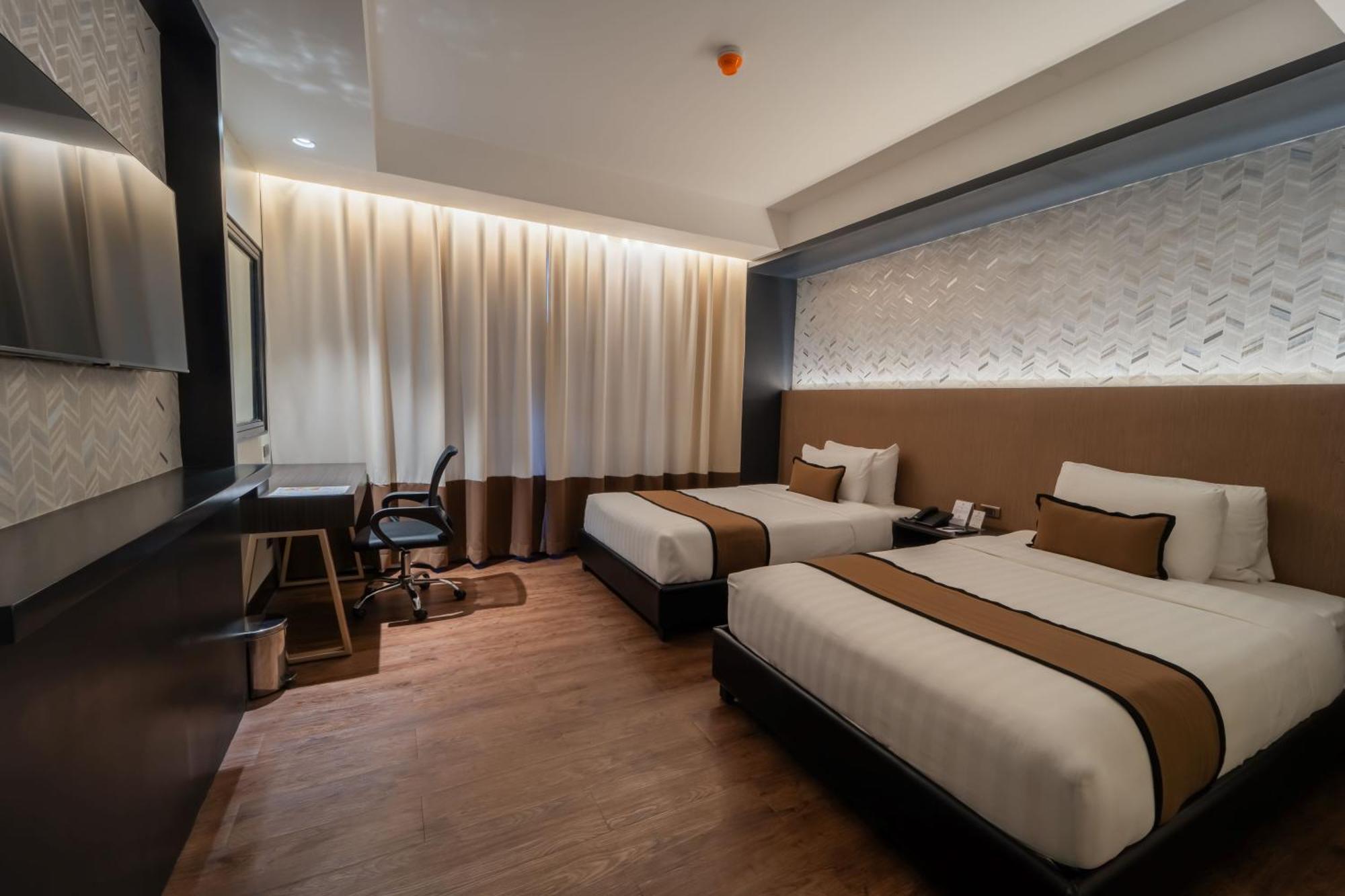 Metrocentre Hotel Tagbilaran Eksteriør billede