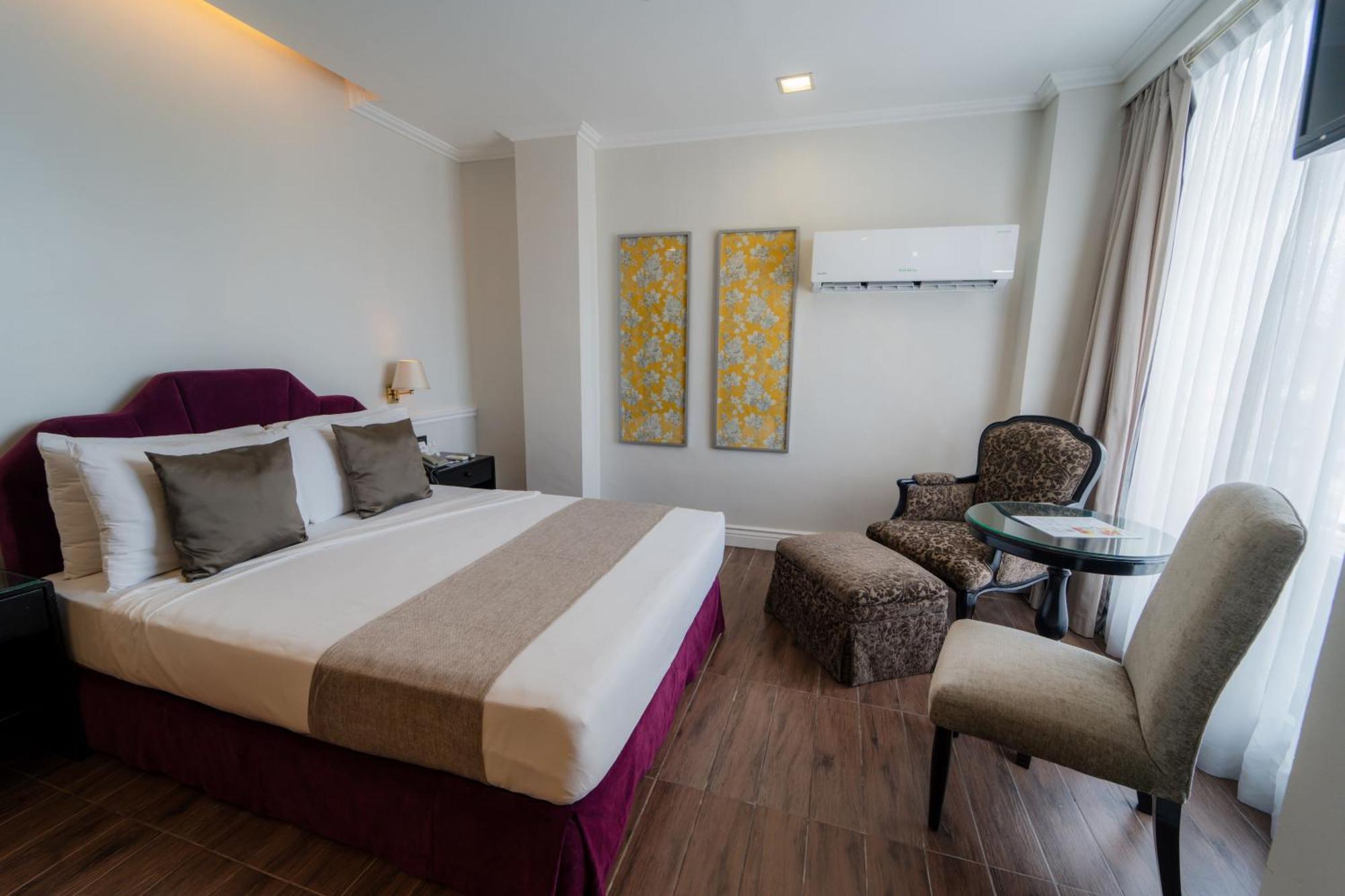 Metrocentre Hotel Tagbilaran Eksteriør billede