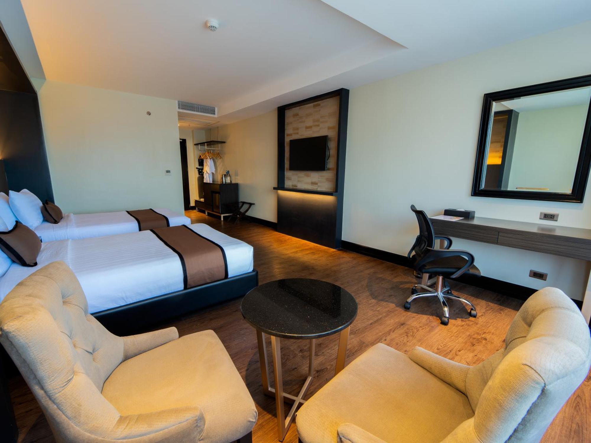 Metrocentre Hotel Tagbilaran Eksteriør billede